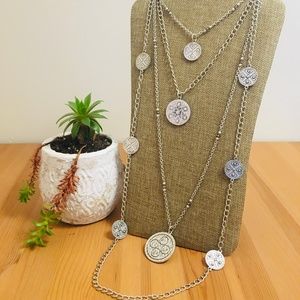 Premier Designs Stunning Necklace